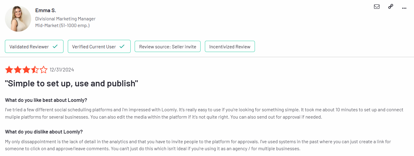 A Loomly User Reviewed With a 4-Star Rating